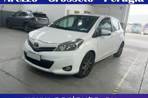 TOYOTA Yaris 1.4 D-4D 5p Active CAMBIO AUTOMATI