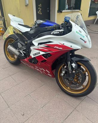 YAMAHA YZF R6 PRONTOPISTA