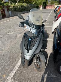 Piaggio mp3 300 ie - 16.000 km