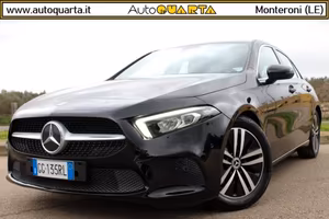 MERCEDES A 180 d Aut. *Luci Ambiente *Camera