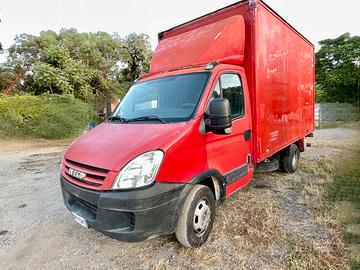 Iveco 35 C 15 furgone e sponda