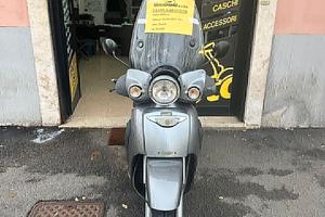 Aprilia Scarabeo 250 fine 2005 - PERMUTE