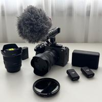 Sony FX30 Kit 18-50/2.8 e 11/1.8