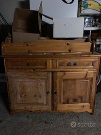 Credenza in pino