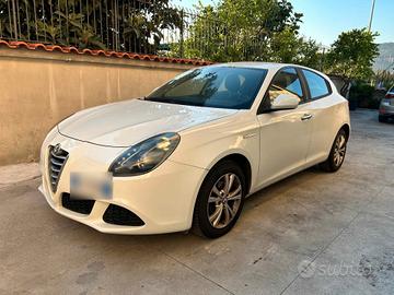 Alfa Giulietta 1.4 Benzina 105CV - 2014 *Motore ?