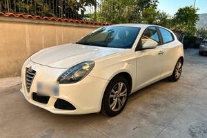 Alfa Giulietta 1.4 Benzina 105CV - 2014 *Motore ?