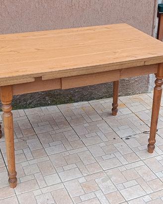 Tavolo Allungabile in Legno – da Cucina Rustico