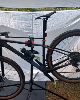 Mtb Bianchi telaio in carbonio