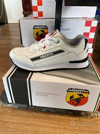 Scarpe Abarth competizione n. 43 bianca