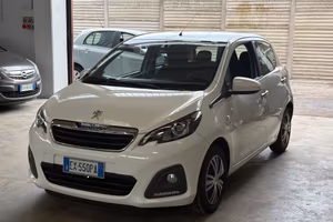 Peugeot 108 VTi 68 5 porte Allure TOP!