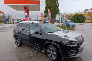 Jeep Cherokee 4x4 limited automatica 