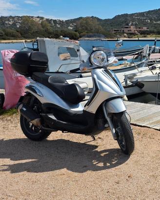 Piaggio beverly 300ie tourer 2010