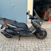 Xmax 400