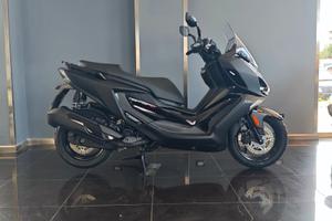 Kymco Xciting 400i VS
