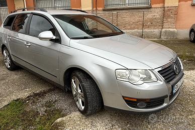 Volkswagen Passat 2.0 TDI 6a serie HIGHLINE