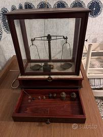 BILANCIA PRECISIONE  FARMACISTI E ORAFI VINTAGE