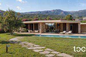 Splendida villa con vista mare e piscina privata