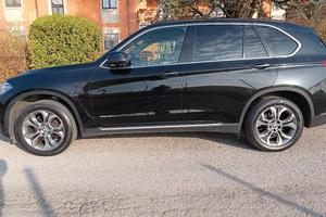 BMW XDrive 2.5  2017