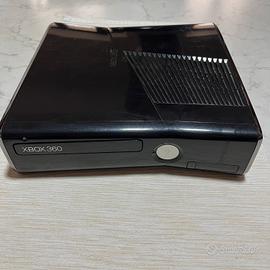 Xbox 360 250bg perfettamente funzionante 