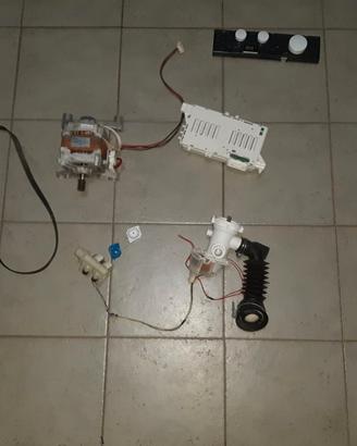 Pezzi di ricambio lavatrice Indesit model XWD91082