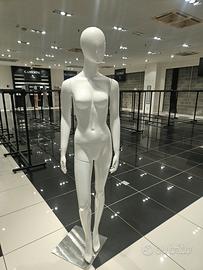 Manichino donna