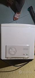 deumidificatore marca De Longhi