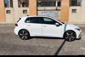 VW golf GTE 