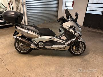 Yamaha tmax 500 ie del 2004