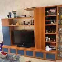 RIBASSATO MODERNA PARETE ATTREZZATA