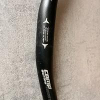 Manubrio MTB 720mm completo di manopole