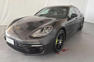 PORSCHE Panamera 2.9 4 E-Hybrid Platinum Edition