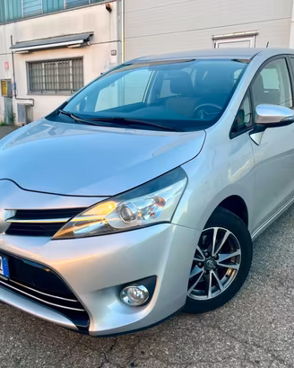 Toyota Verso 2.0d4d 2014 169.000km 7 posti perfett
