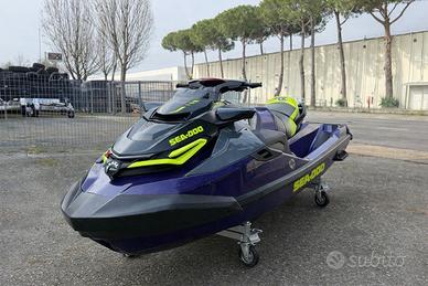 Sea Doo RXT-X RS 300cv 2021 46.8H -PURPLE-