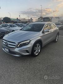 Mercedes-Benz GLA 200 d (cdi) Sport