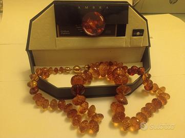 collana oro/ambra 