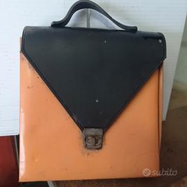 porta dischi con dischi