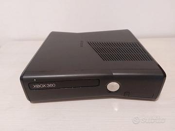 Microsoft XBOX 360 S Slim 1439 Completa + 3 Giochi