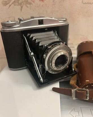 Macchina fotografica Agfa Isolette II medioformato