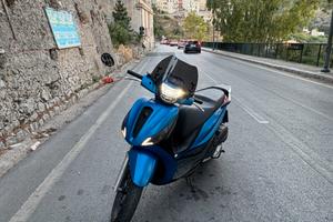 Piaggio medley 125