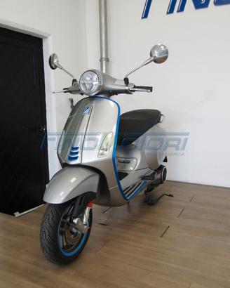 Piaggio Vespa Elettrica Pure electric 70 km/h - L3