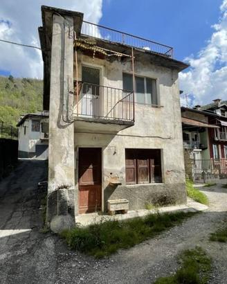 Immobile in asta di 131 m² con 4 locali a San Dami