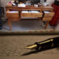 Scrittoio scrivania tavolo in legno, primi 900