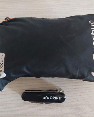 Impermeabile + coltello multiuso