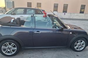 Mini 2.0 16V Cooper D Cabrio Automatica