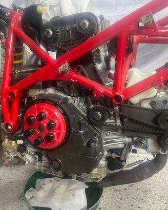 Ducati 748