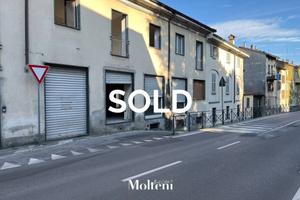 Immobile di 225 m² con 2 locali a Olginate