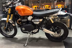 Triumph scrambler XE
