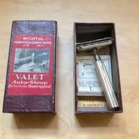 Antico rasoio Valet