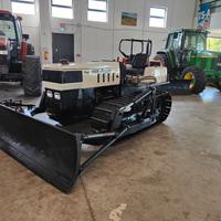 Trattore cingolato lamborghini 674-70 L apripista