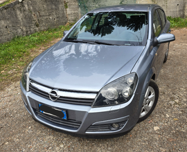 Opel astra 1700 dth